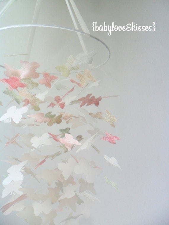 FREE SHIPPING // Shabby Chic Butterfly Mobile // Nursery Decor, Photo Prop, Baby Shower Gift