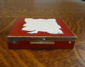 Vintage Red Square Compact