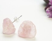 Rose quartz  lady pink earrings. - patcharakarn