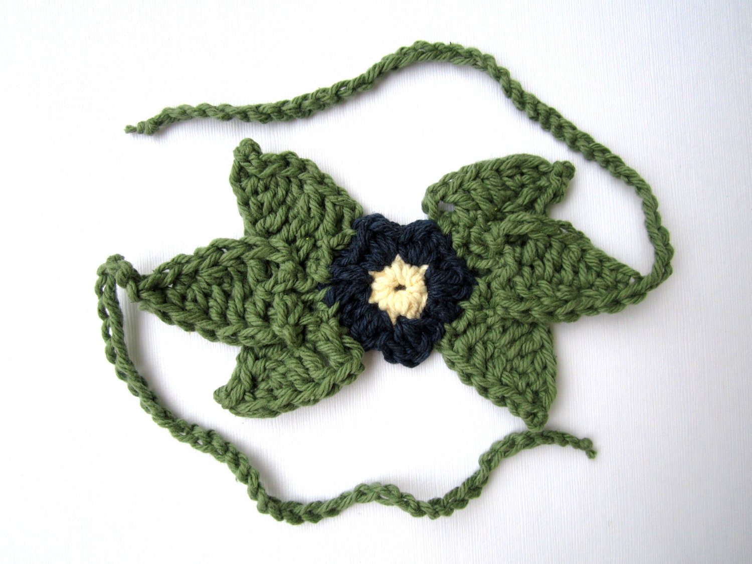 crochet flower and leaves bracelet chunky summer accessory boho hippy hippie handmade prom corsage for women and girls