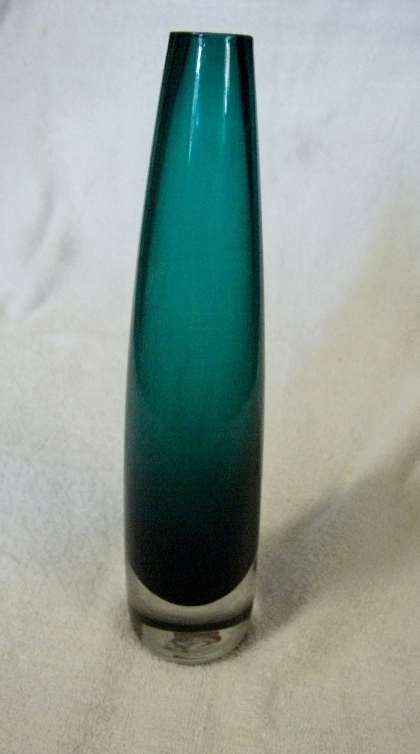 Vintage Hand Blown Art Glass Vase Deep Teal Color possibly Whitefriars Only 12 USD