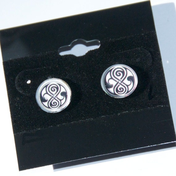 Doctor Who Earrings Seal of Rassilon Jewelry, Dr Who Glass Silver Earrings post, Gallifrey Time Lord, Gift Handmade Doctor Science Fiction