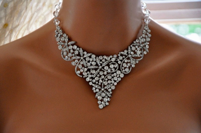 Bridal Jewelry Set,Bridal Statement Necklacet,Bridal Rhinestone Necklace,Bib Necklace,Vintage Style,Bridal Necklace and Earring Set