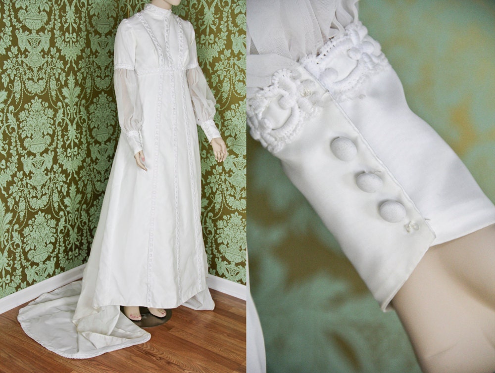 SALE / white wedding gown / 60s wedding dress
