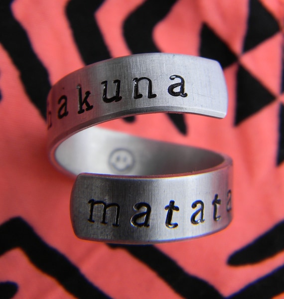 Hakuna Matata//The original twist aluminum ring