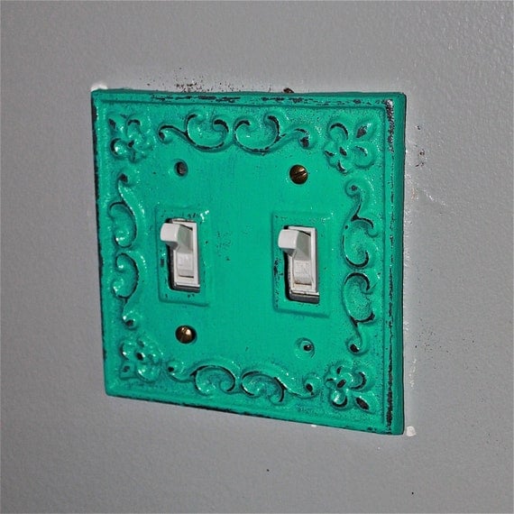 Laguna Green Decorative Light Switch Plate/ Double Switch Cover/ Fleur de lis/ Bright Cast Iron/ Painted Metal/ Shabby Chic /Distressed