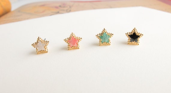 star earrings CHOOSE ONE  White / coral / mint / black