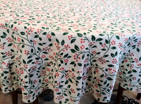 Vintage Christmas Tablecloth Holly Leaves & Berries in Red and Green on White 1960s Round With Ruffle