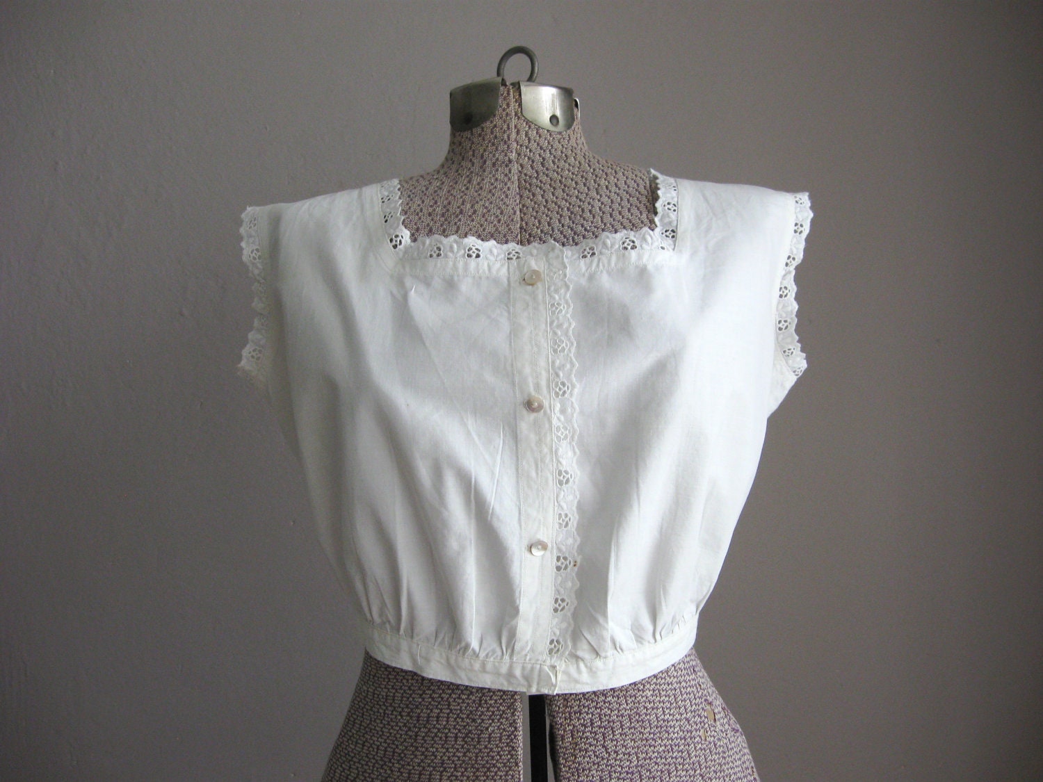 Victorian Corset Cover Antique Broderie Anglaise Embroidery
