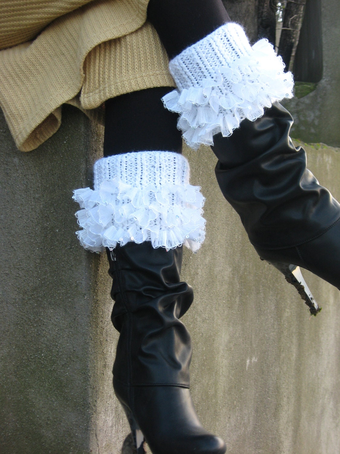 Leg Warmers Hand knit Women Boot Cuffs //Boot Socks // Knitted Boot Toppers // Hand craft Puffy Boot Cuffs