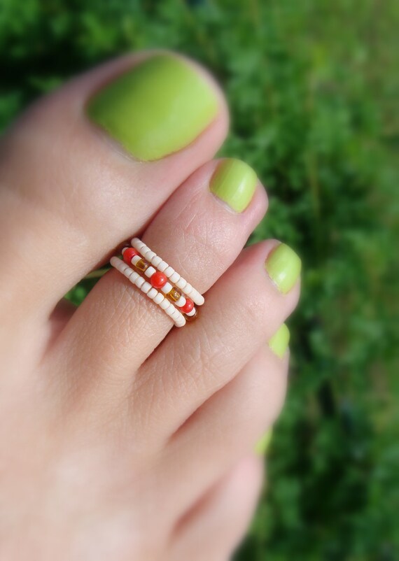 Toe Ring - Cherry Cobbler - Coral Red Stones - Apricot - Topaz Stretch Bead Toe Ring