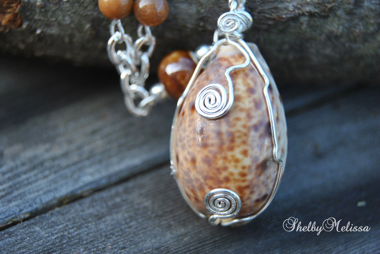 Earth-tone Shell Necklace