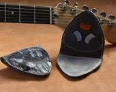 Leather guitar accessories case, leather guitar picks wallet, guitar pick holder, guitar capo case, music gift for man, cowhide cover