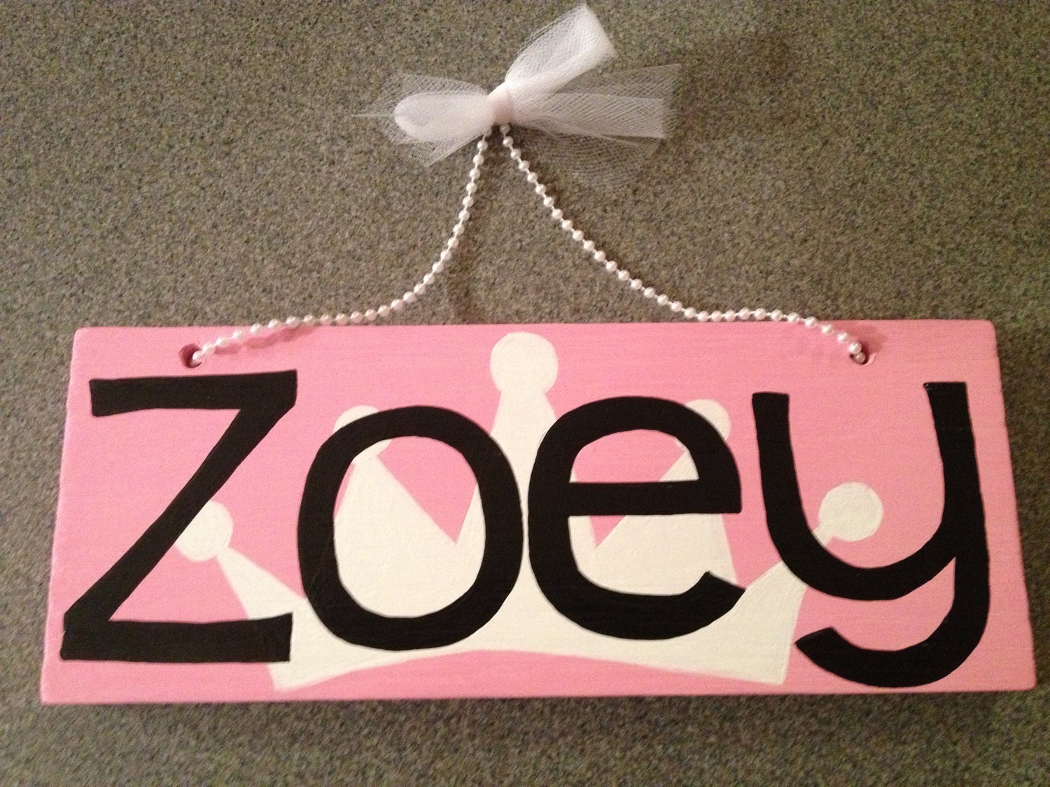 Personalized Child's Name Room Sign, Name Door Hanger with Crown in Custom Colors