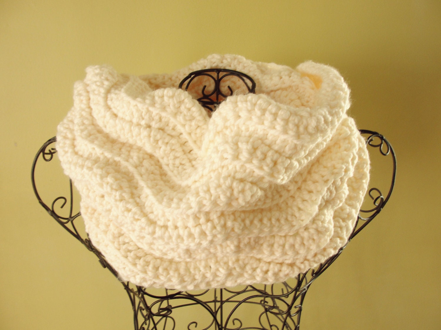 CROCHET PATTERN Women Chunky Cowl Infinity Scarf The BOSTON