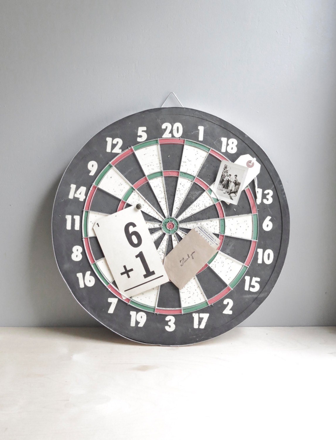 vintage cork dartboard / large