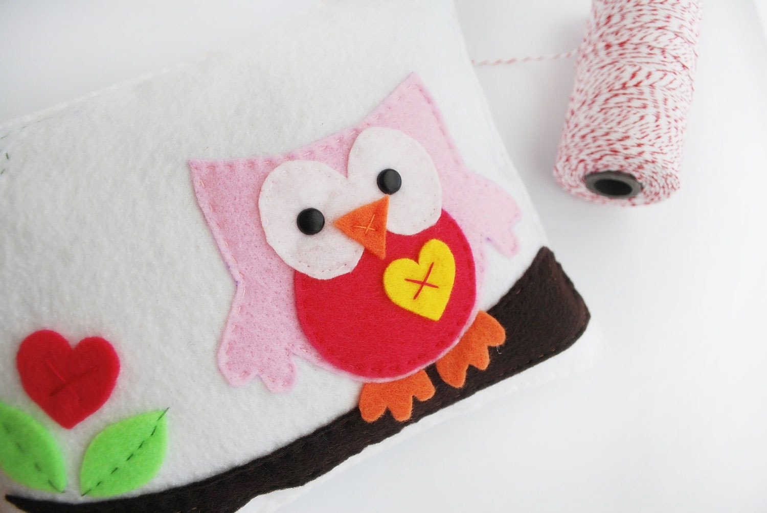Eco friendly Pink Felt owl pillow, Cchriute Pink owl Pillow for girl A129 Il_170x135