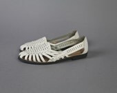 vintage shoes, 1990's white woven leather bohemian huarache sandals, size 6.5 37
