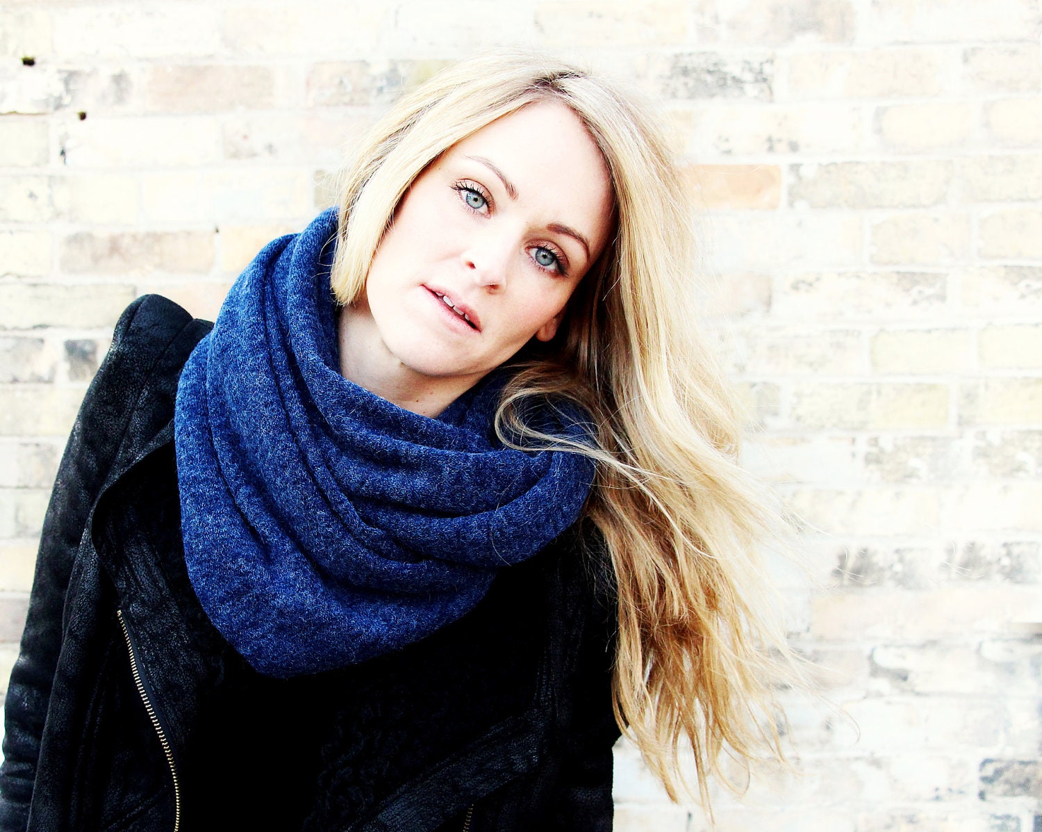 Circle Infinity Scarf - Heather Blue Sweater Knit. eternity scarf, loop scarf, chunky circle scarf, tube scarf