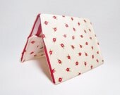Red Rosebud Bi-fold Wallet