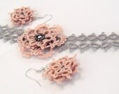 Tatting bracelet and earrings set in pink and greycolor- Flower Lady in Pink - tatted lace bracelet and earrings set