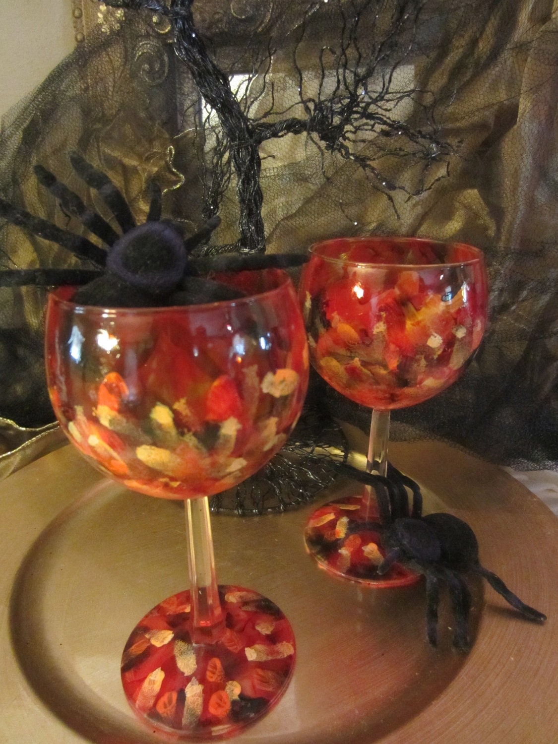 red/orange festive wine glass pair - PaintedGlassCreation
