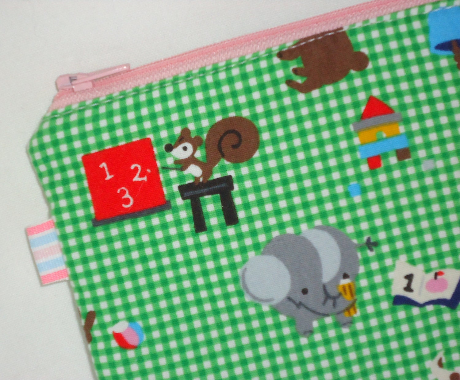 Kawaii Animal Hi-Jinx Padded Zippered Pouch --- Green  (Camera / IPod / Cell Phone Case)