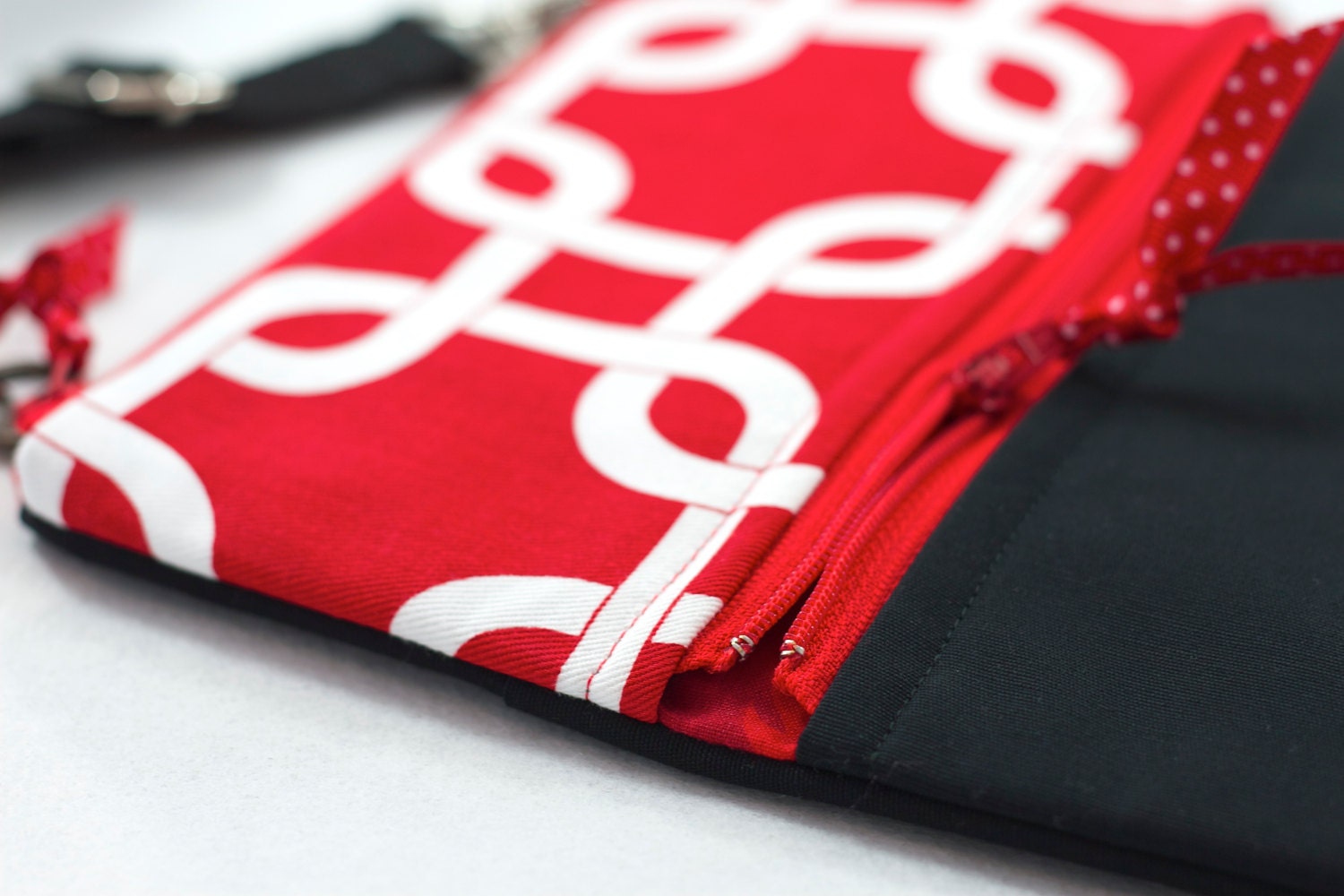 Cross Body Sling Bag Fits the iPad Mini or E Reader Gotcha Red Graphic