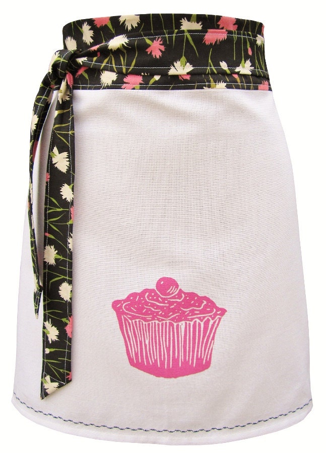 Organic block print cupcake apron