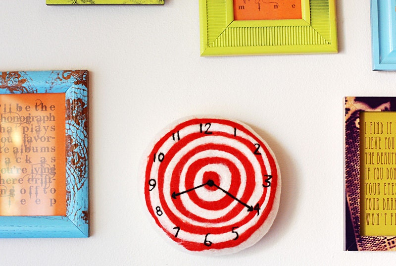 Felt Faux Clock . Bullseye