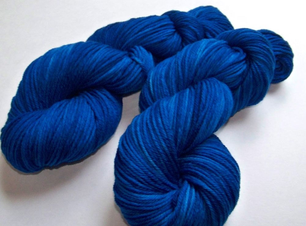 Hand Dyed Superwash Merino Worsted Yarn -- Doctor Who: TARDIS