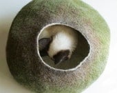 Cat Nap Cocoon / Cave / Bed / House / Vessel - Hand Felted Wool - Crisp Contemporary Design - READY TO SHIP Green Bubble