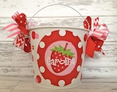 personalized strawberry red and pink five quart bucket