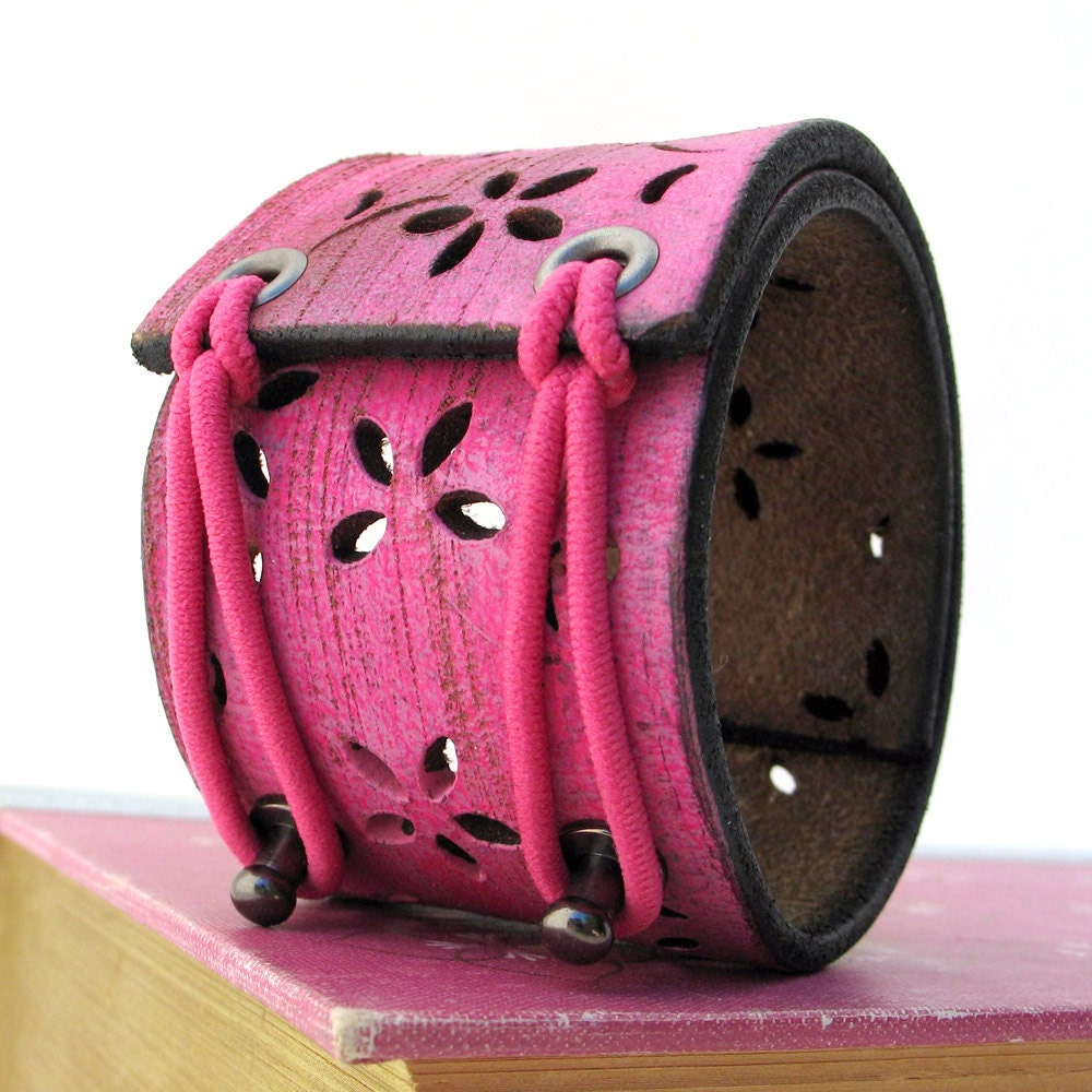 Rustic Pink Leather Cuff Bracelet with Double Adjustable Elastic Closure, EcoFriendly, Unique, OOAK