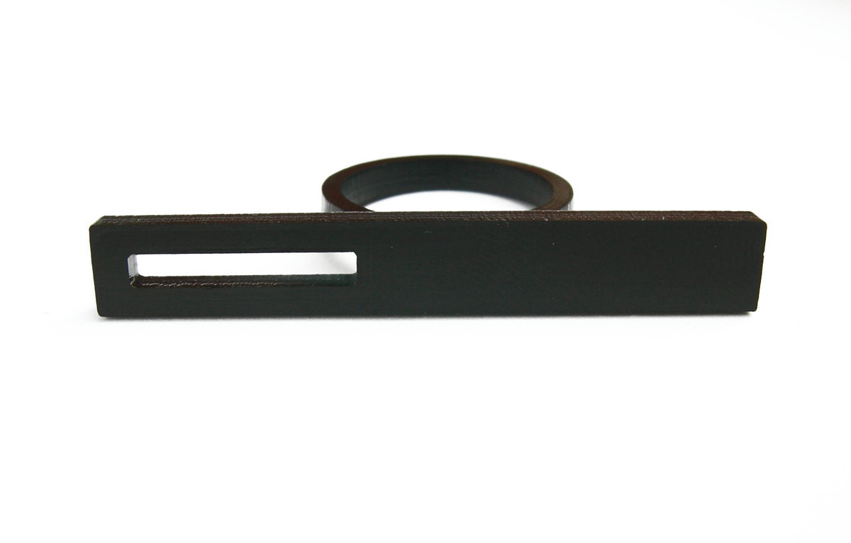 black acrylic rectangle bar w/ cut out ring