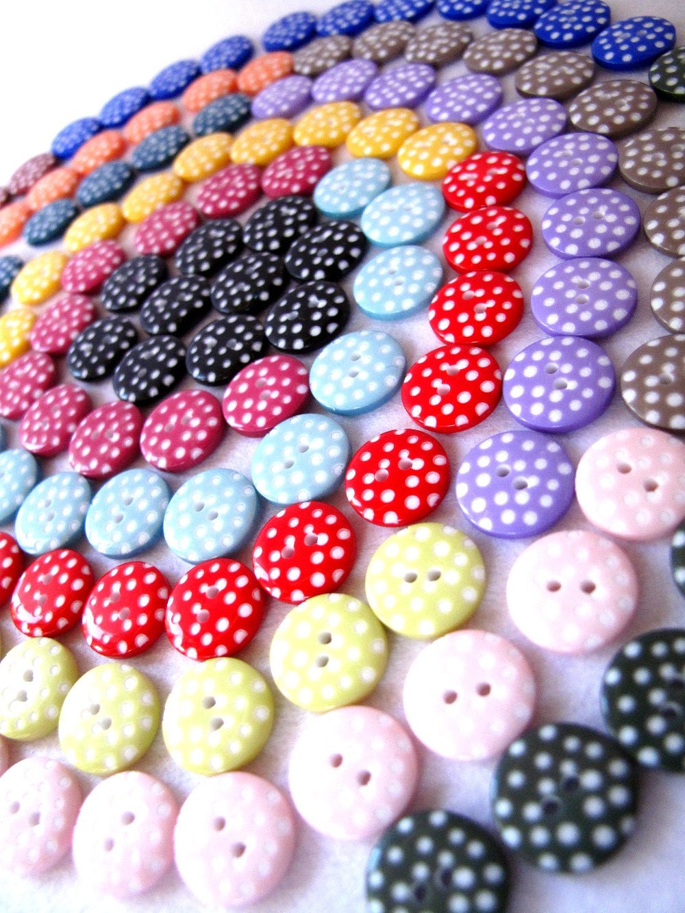 Buttons in Pretty Polka Dots x280 20 each of 14 colours