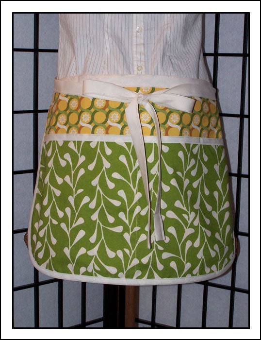Green Leaves Hostess Half Apron