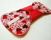 9.5" OBV Cloth Menstrual Pad - Chocolate Hearts Pink / Red