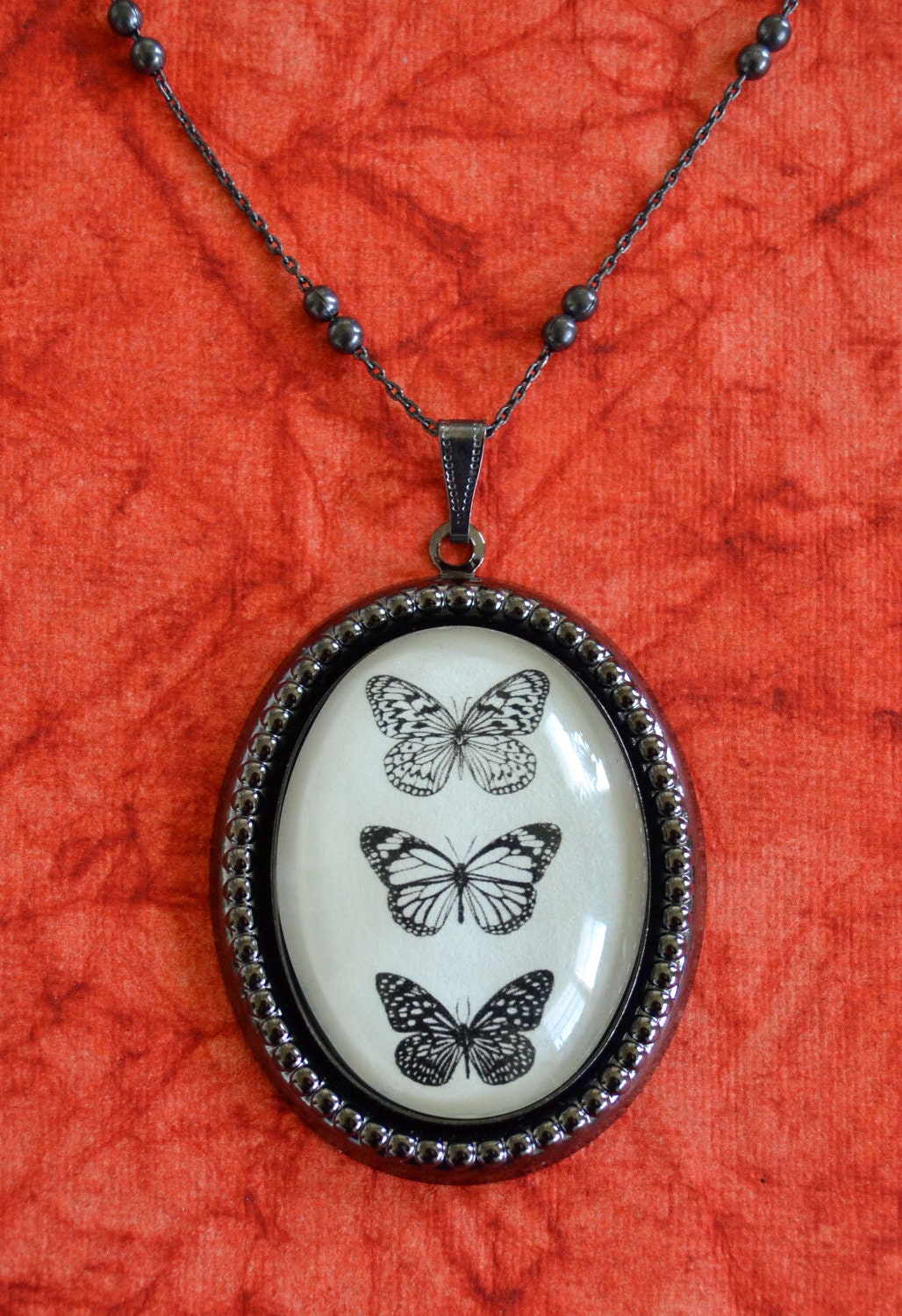 Three Butterflies Necklace, pendant on chain - noir edition