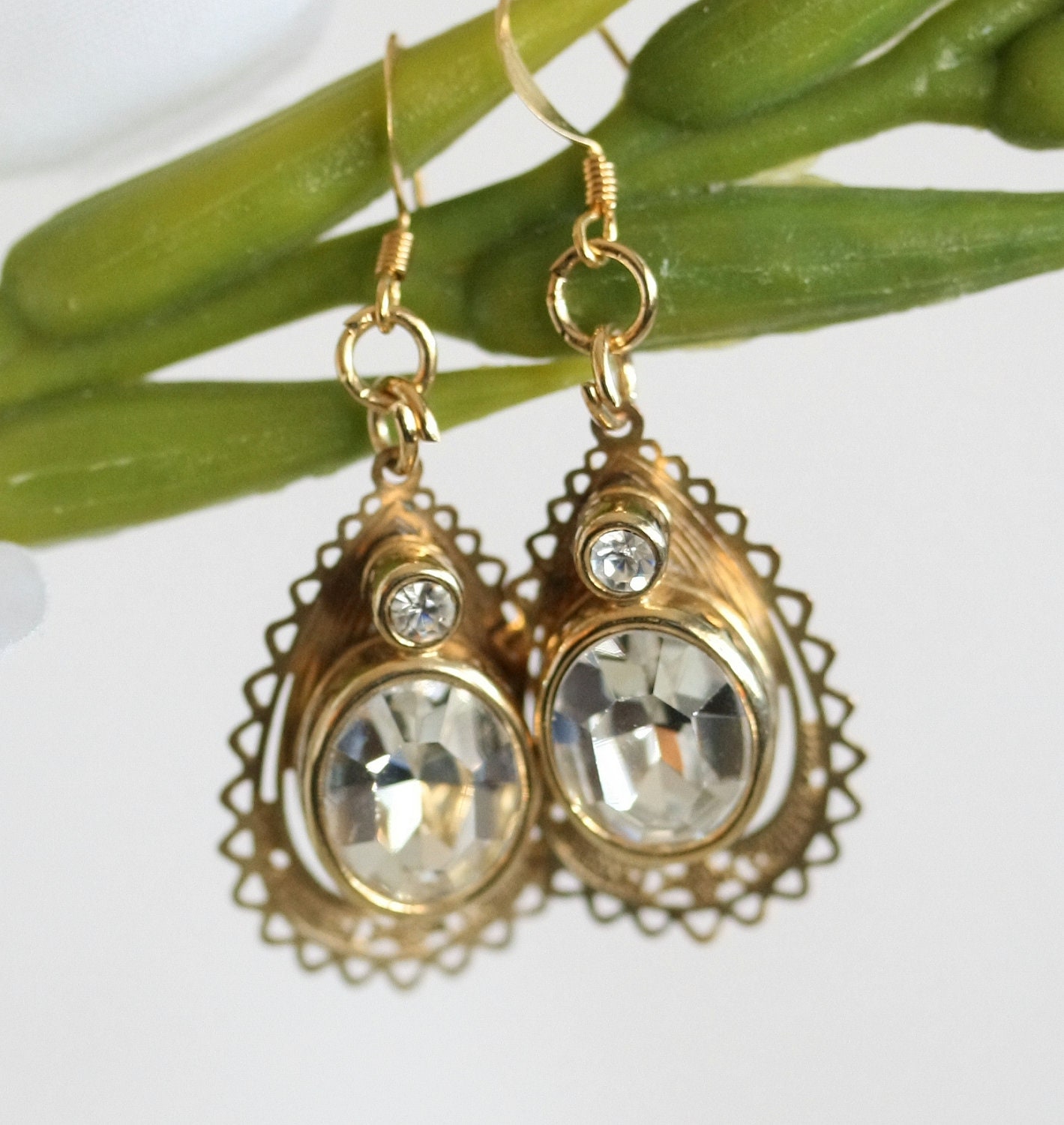 Drop Earrings, Vintage Wedding Earrings, Rhinestone Earrings, Dangle Earrings, Vintage Earrings, gold, accessories, pierced earrings