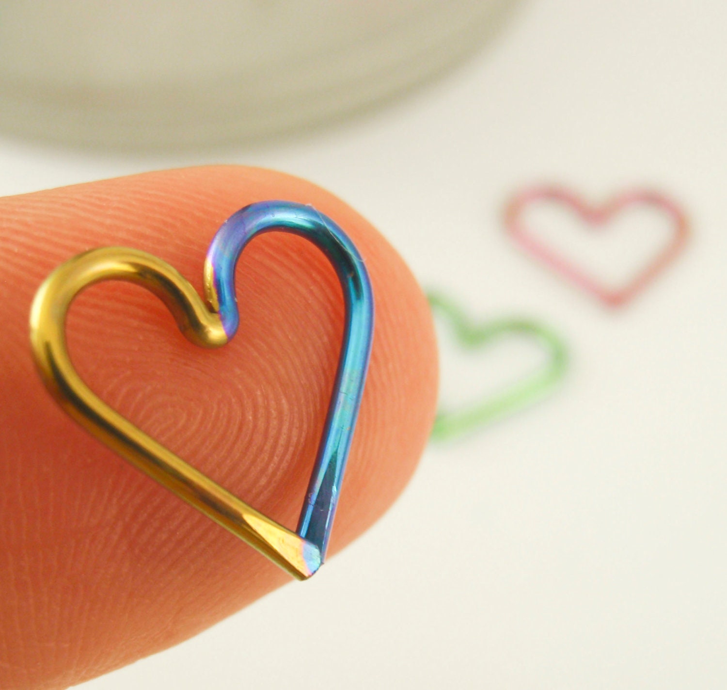20 gauge Niobium Heart Piercing - Hypo Allergenic - You Pick Color - Cartilage piercing