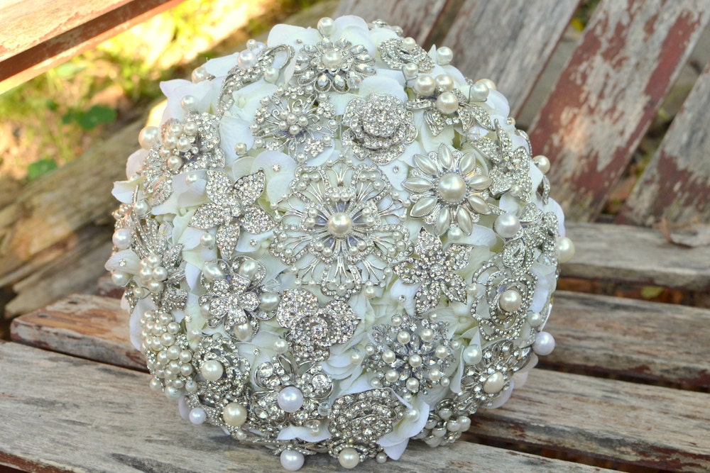 Deposit on rich pearl brooch bouquet - made to order wedding bouquet