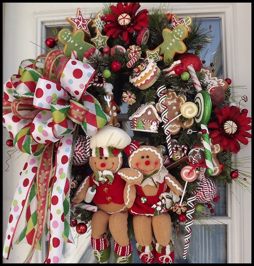 Adorable Gingerbread Christmas Wreath,Beautiful Holiday Wreath With FREE US Shipping.
