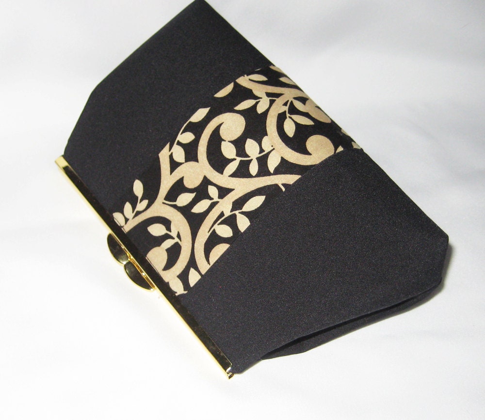 NEW  Antonia Square Clutch Purse