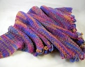 Hand knit triangular  scarf, Baktus scarf, in washable merino - lilac, purple, pink