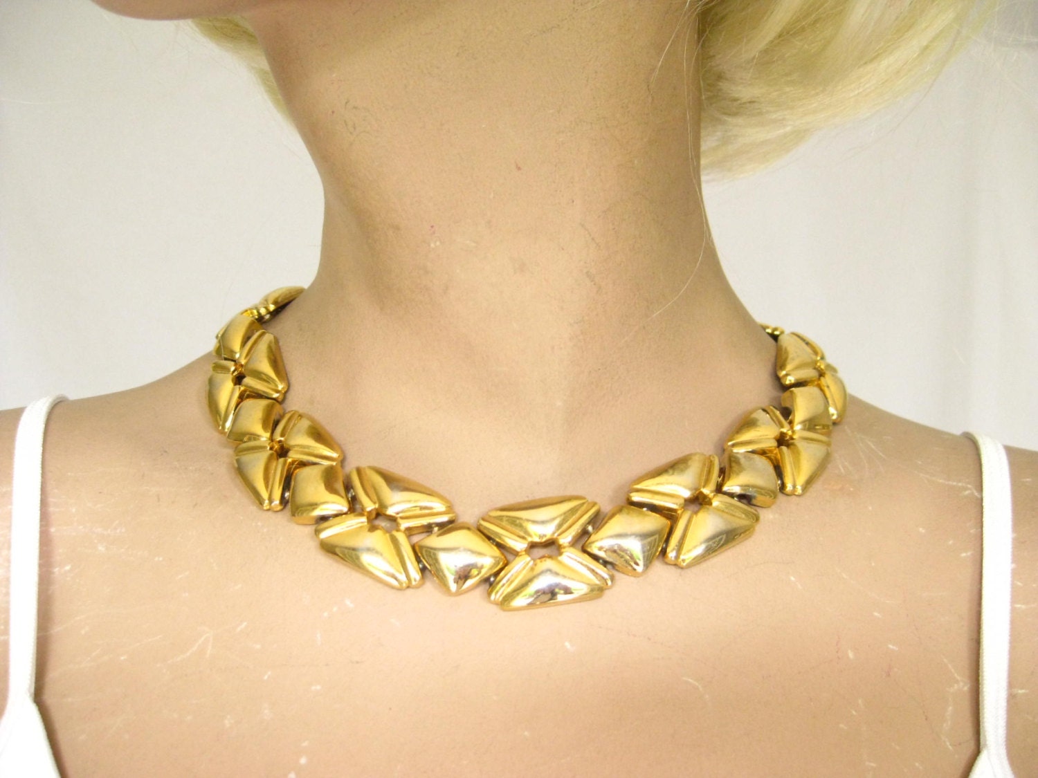 Vintage 80s Gold Tone Chunky Choker