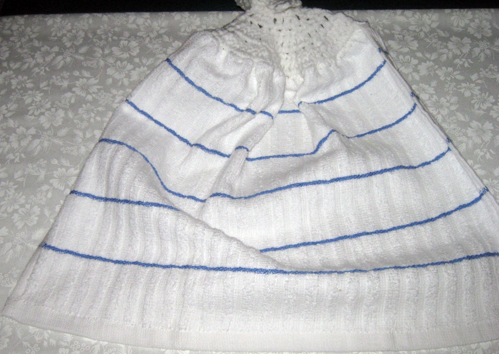 Crochet Kitchen Hanging Towels, White with blue stripes
