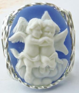 P603 Hugging Cherubs Cameo Ring Sterling Silver