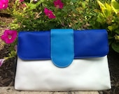 Vintage Purse White and Blue Color Block Design