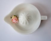 Vintage Sunkist Milk Glass Juice Reamer